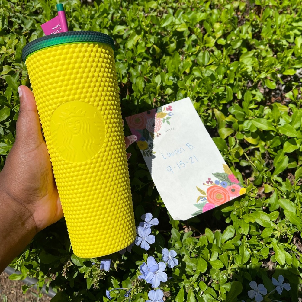 ⭐️Starbucks Hawai’i exclusive studded
